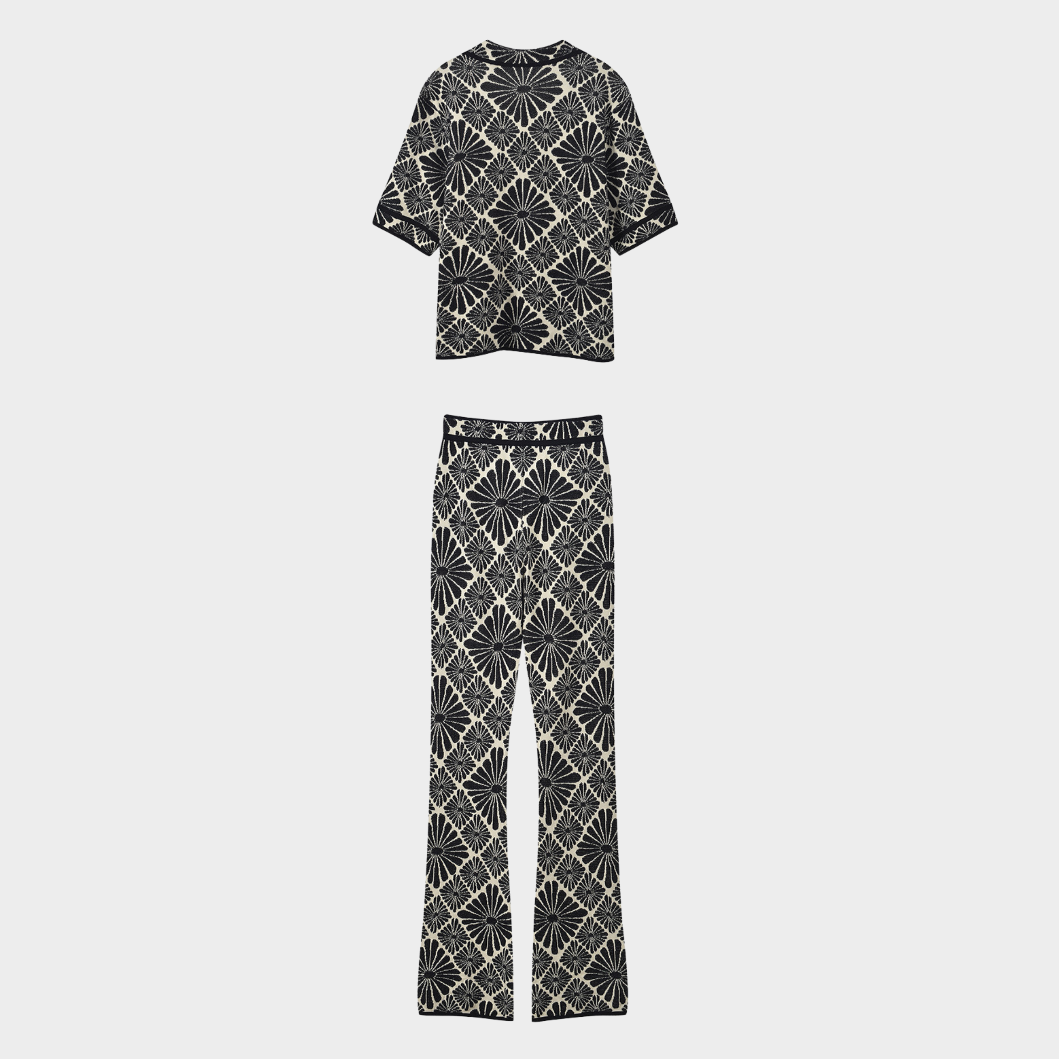 Monochrome Breeze Flare Ensemble