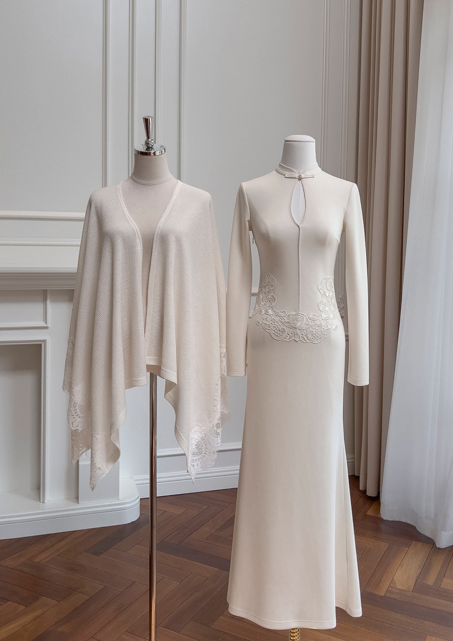 Champagne Pearl Lace Harmony Gown Set