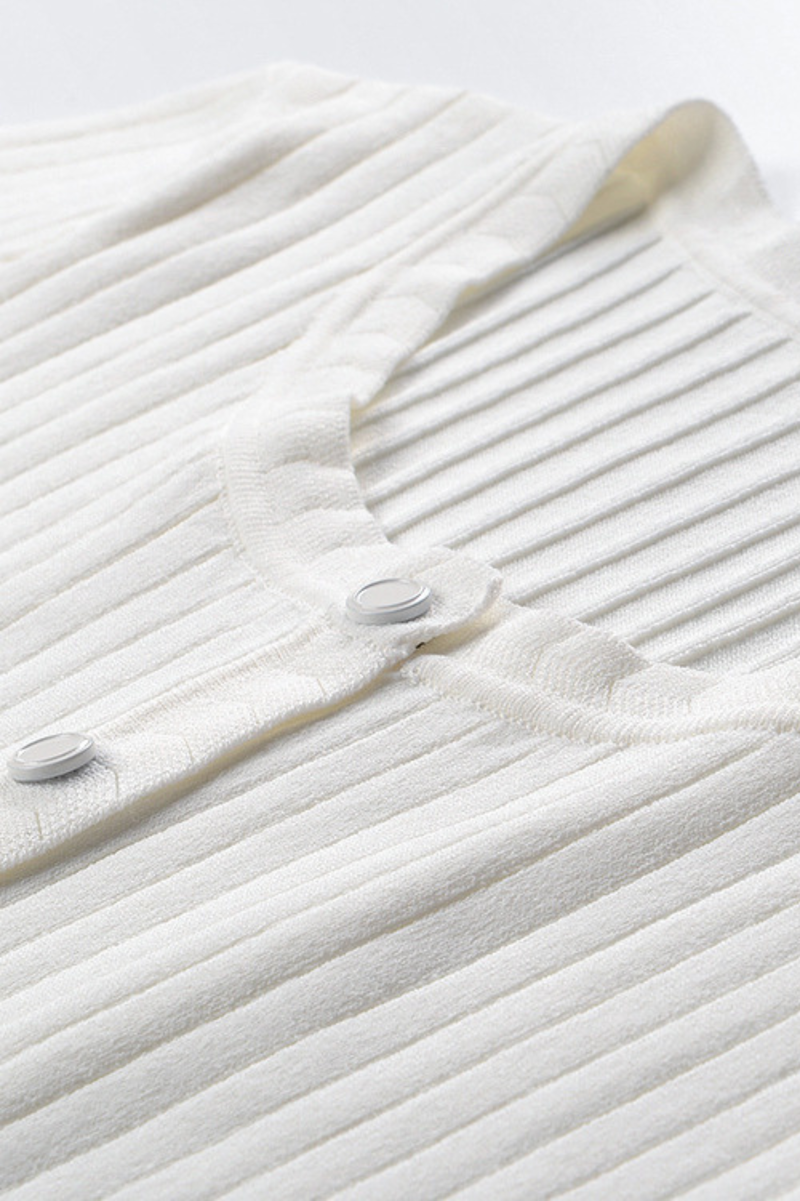 Lily – Ribbed Button Front Cardigan Top in White