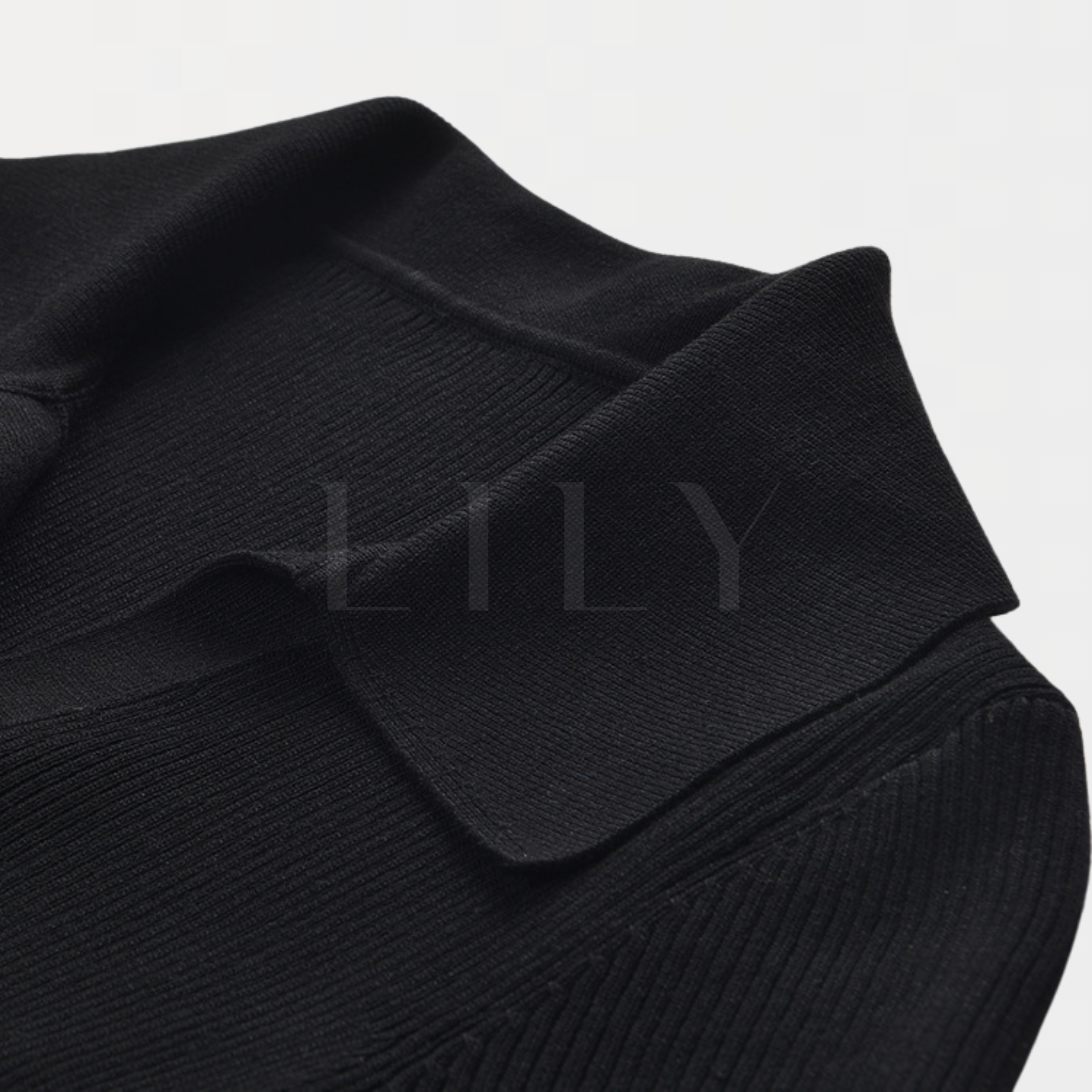 Noir Buttoned Crop Top