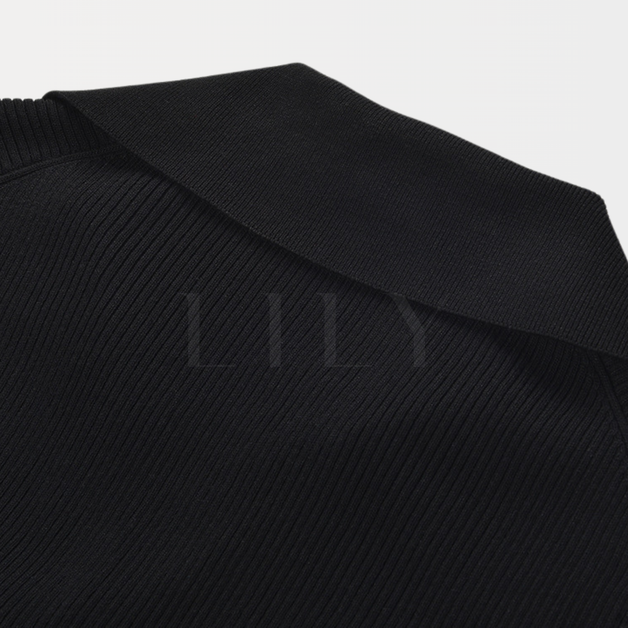 Noir Buttoned Crop Top